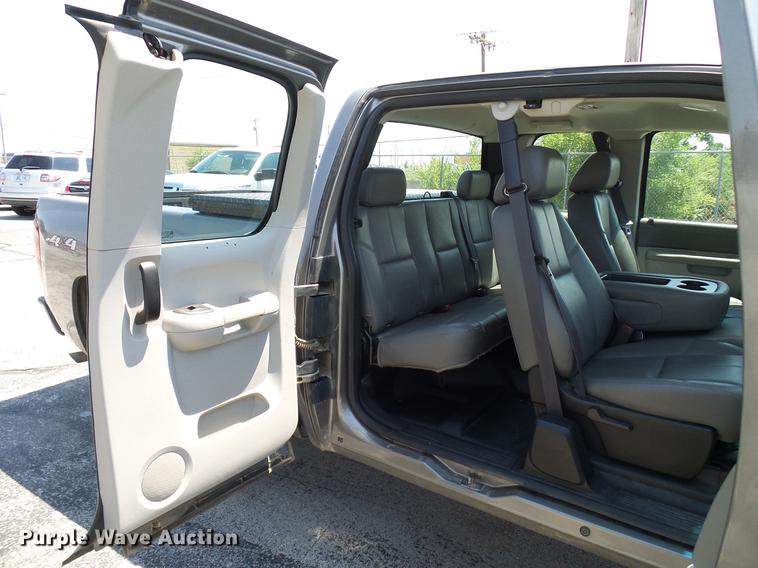 image for item DD5287 2012 Chevrolet Silverado 1500 Ext. Cab pickup truck