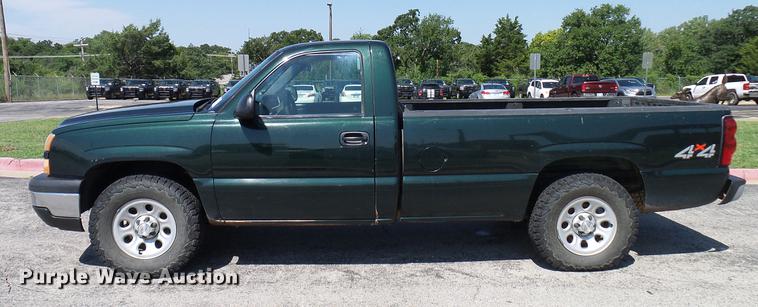 image for item DD5288 2006 Chevrolet Silverado 1500 pickup truck