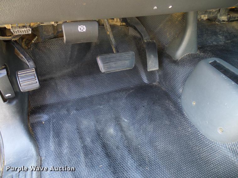 image for item DD5288 2006 Chevrolet Silverado 1500 pickup truck