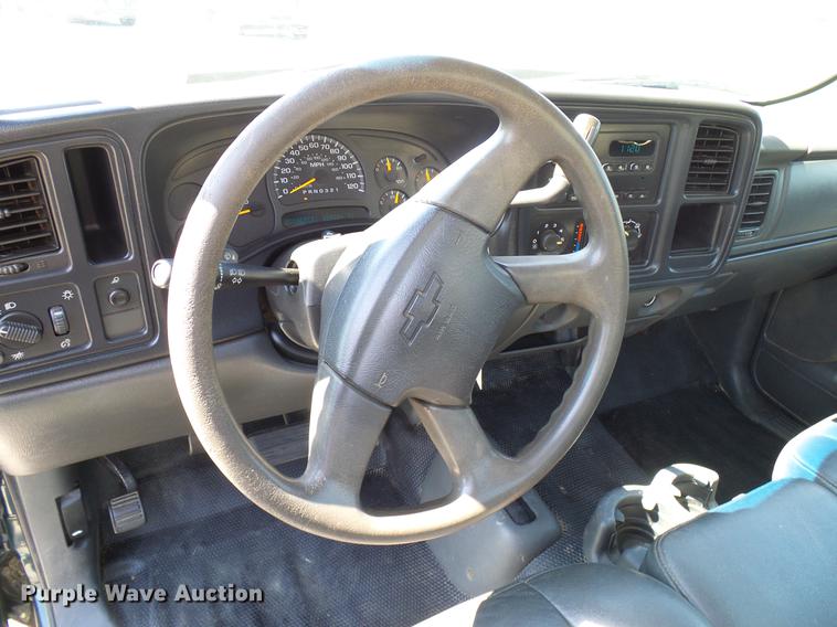 image for item DD5288 2006 Chevrolet Silverado 1500 pickup truck