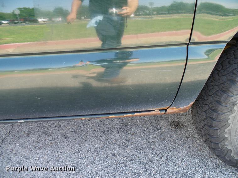 image for item DD5288 2006 Chevrolet Silverado 1500 pickup truck