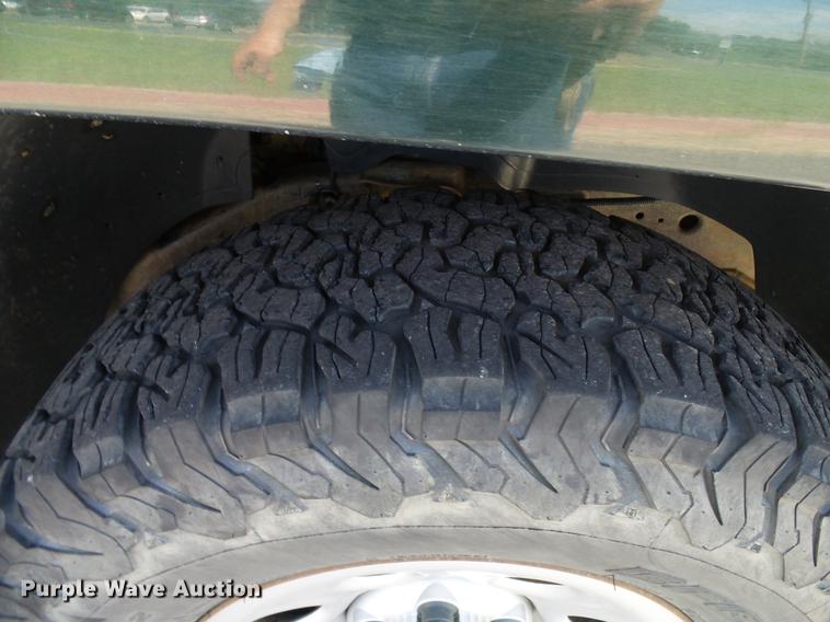 image for item DD5288 2006 Chevrolet Silverado 1500 pickup truck