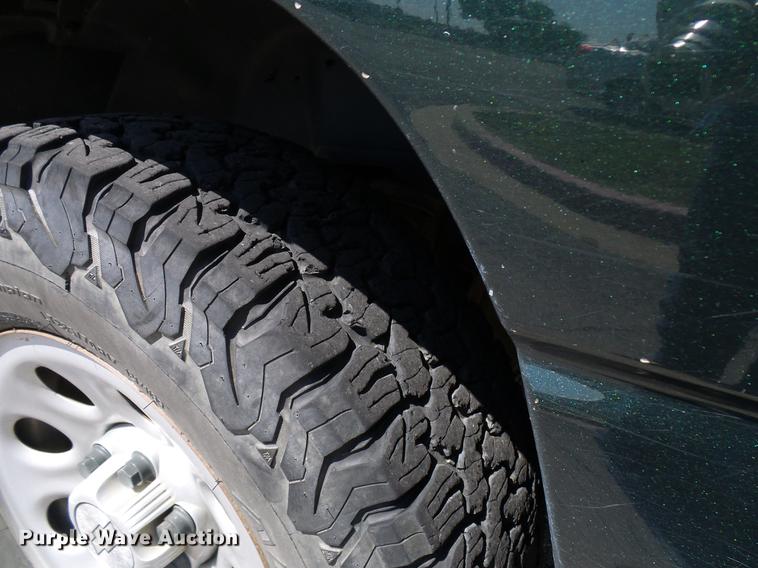 image for item DD5288 2006 Chevrolet Silverado 1500 pickup truck