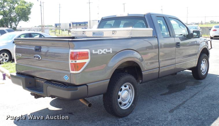 image for item DD5290 2014 Ford F150 XL SuperCab pickup truck