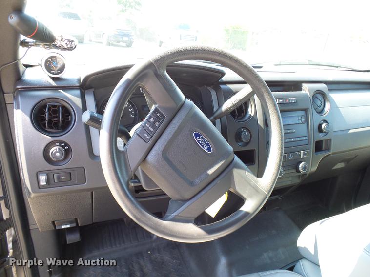 image for item DD5290 2014 Ford F150 XL SuperCab pickup truck