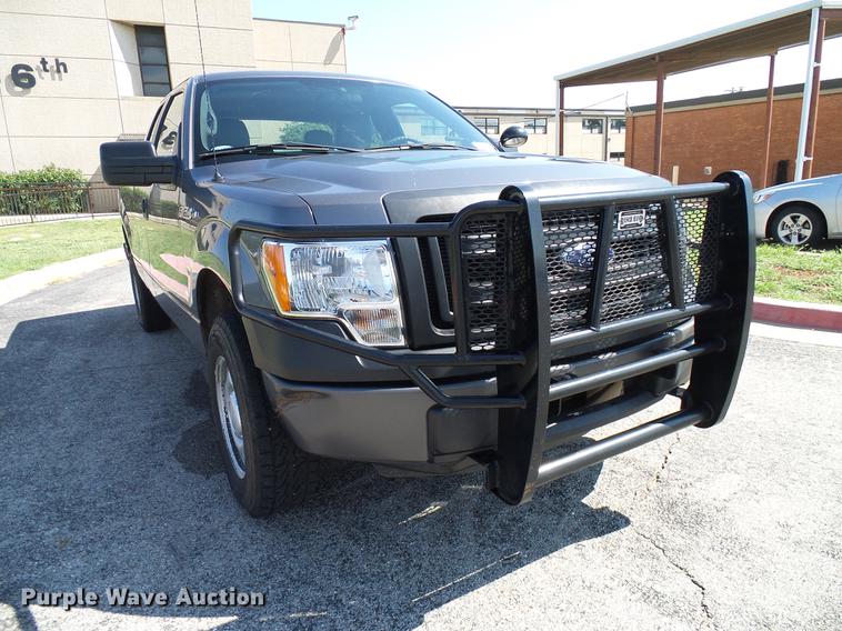 image for item DD5290 2014 Ford F150 XL SuperCab pickup truck