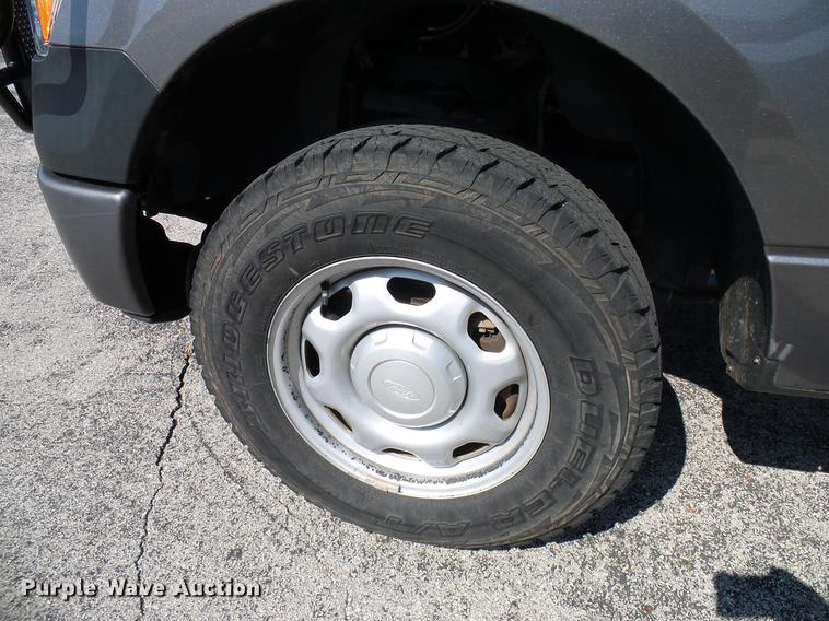 image for item DD5290 2014 Ford F150 XL SuperCab pickup truck