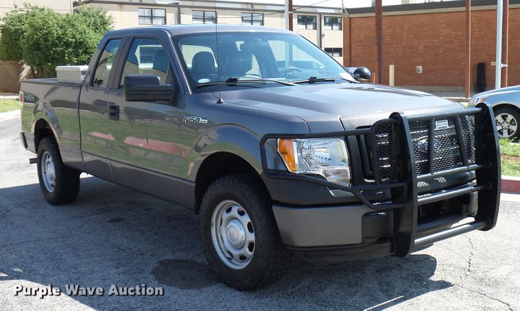 image for item DD5291 2014 Ford F150 XL SuperCab pickup truck