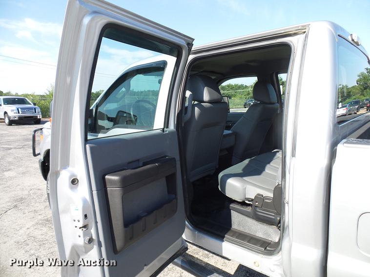 image for item DD5292 2012 Ford F250 Super Duty XL Crew Cab pickup truck