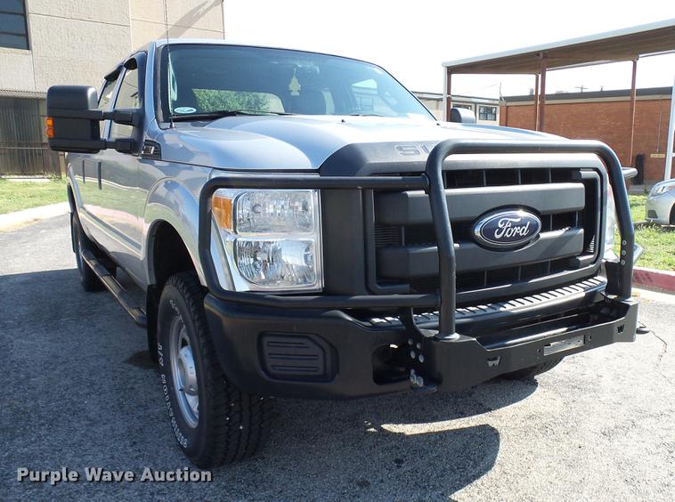 image for item DD5292 2012 Ford F250 Super Duty XL Crew Cab pickup truck