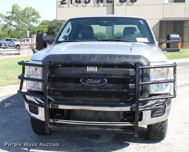image for item DD5293 2011 Ford F250 Super Duty XL SuperCab pickup truck