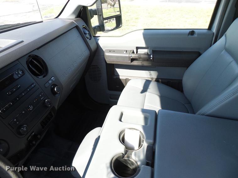 image for item DD5293 2011 Ford F250 Super Duty XL SuperCab pickup truck