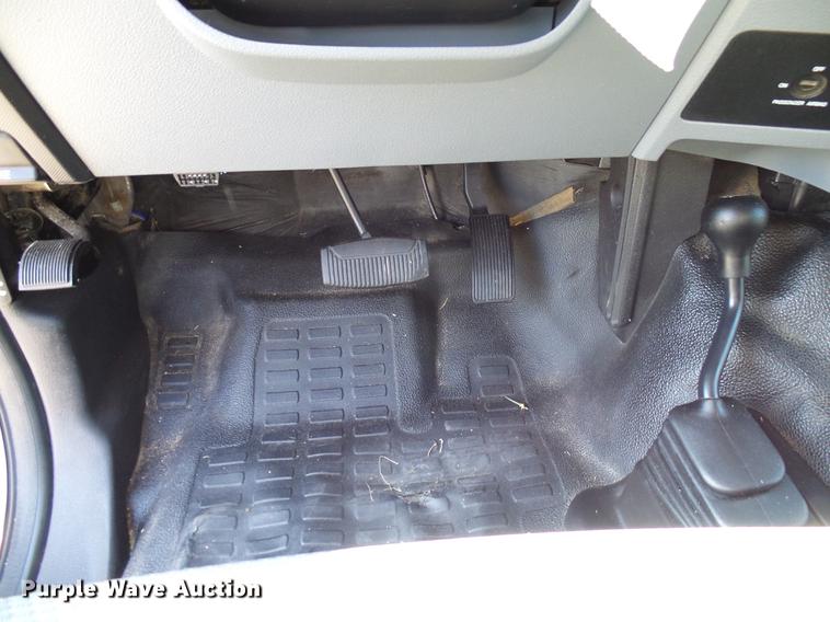 image for item DD5293 2011 Ford F250 Super Duty XL SuperCab pickup truck