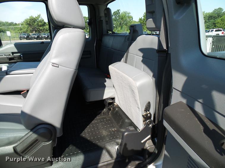 image for item DD5293 2011 Ford F250 Super Duty XL SuperCab pickup truck