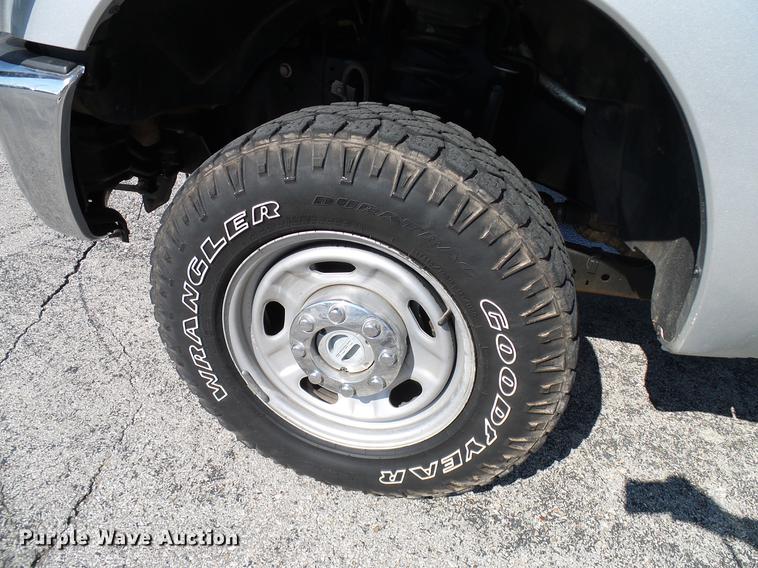 image for item DD5293 2011 Ford F250 Super Duty XL SuperCab pickup truck