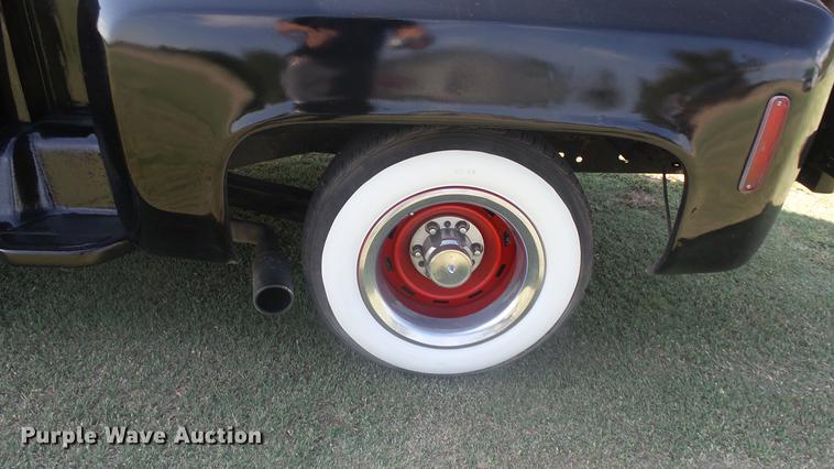 image for item BL9007 1963 Chevrolet C10 pickup truck