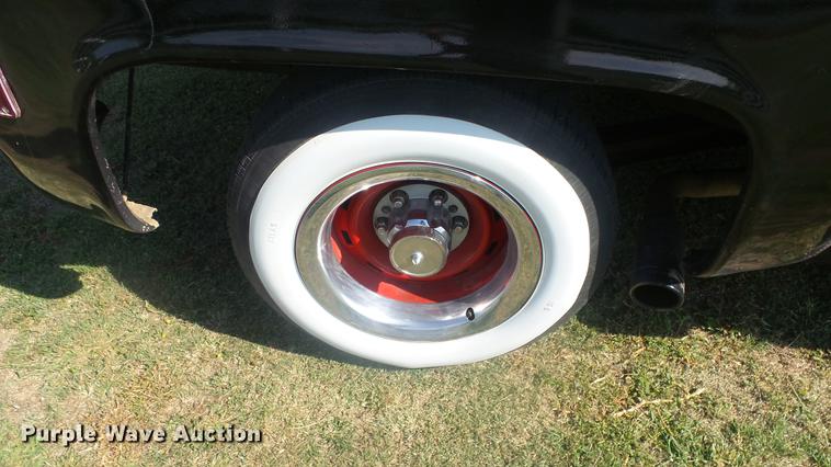 image for item BL9007 1963 Chevrolet C10 pickup truck