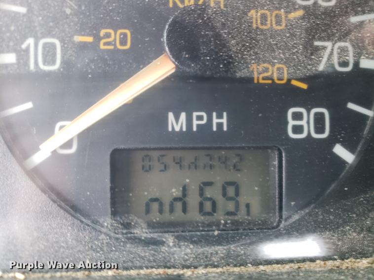 image for item BW9204 1993 White GMC WG truck cab and chassis