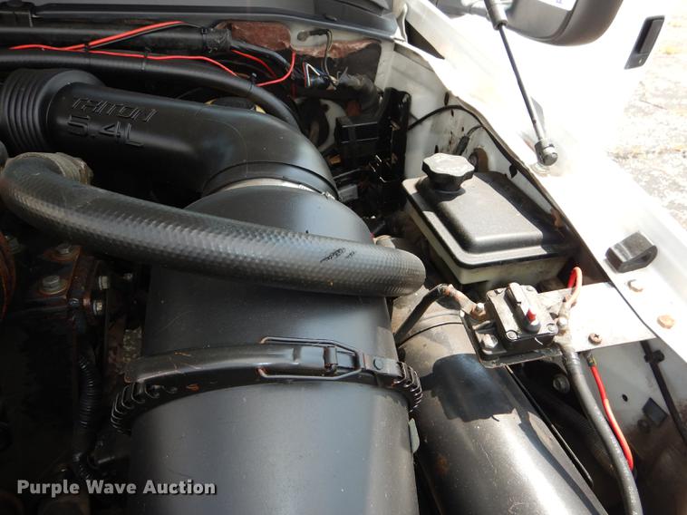 image for item DB8277 2003 Ford F350 Super Duty Crew Cab pickup truck