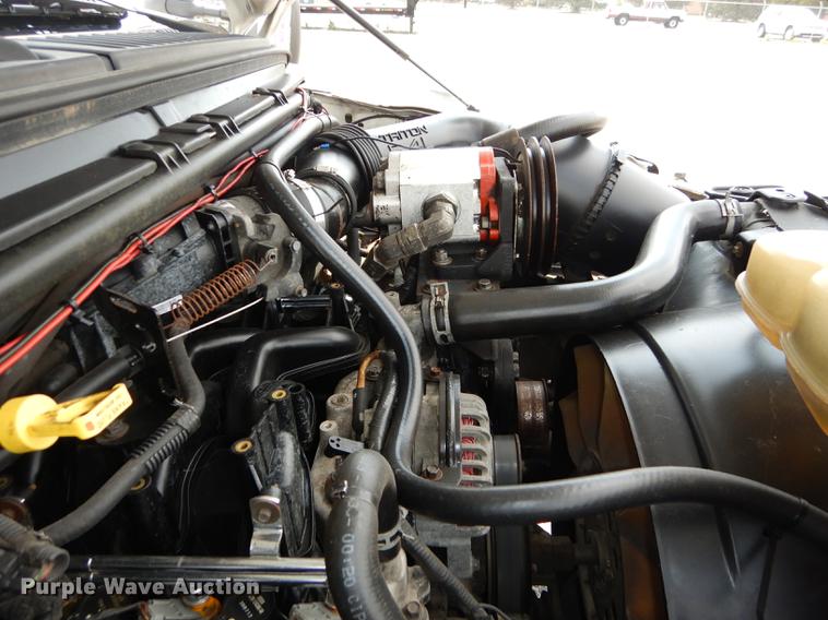 image for item DB8277 2003 Ford F350 Super Duty Crew Cab pickup truck