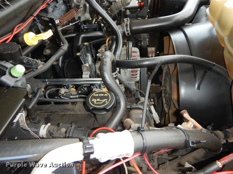 image for item DB8277 2003 Ford F350 Super Duty Crew Cab pickup truck