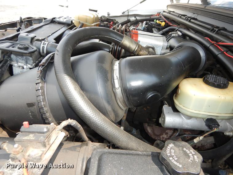 image for item DB8277 2003 Ford F350 Super Duty Crew Cab pickup truck