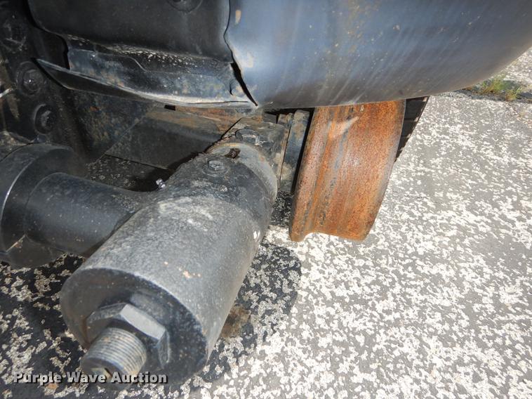 image for item DB8277 2003 Ford F350 Super Duty Crew Cab pickup truck