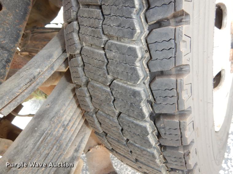 image for item DB8277 2003 Ford F350 Super Duty Crew Cab pickup truck