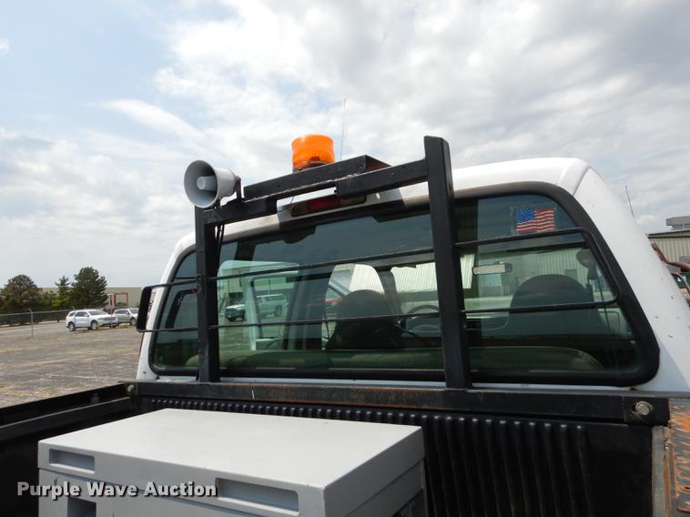 image for item DB8277 2003 Ford F350 Super Duty Crew Cab pickup truck