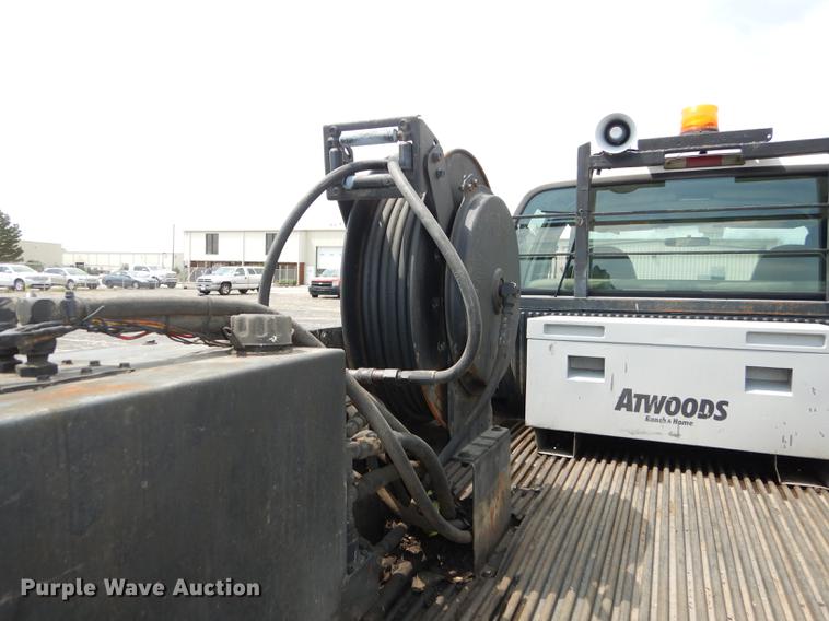 image for item DB8277 2003 Ford F350 Super Duty Crew Cab pickup truck