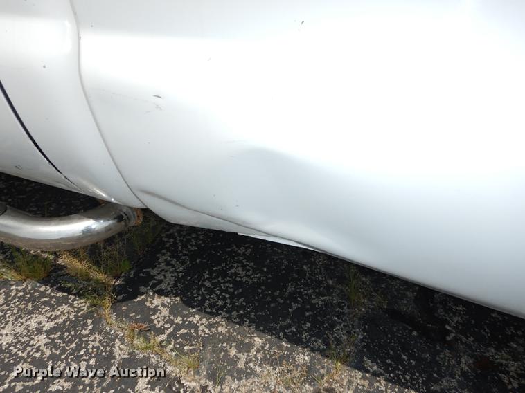 image for item DB8277 2003 Ford F350 Super Duty Crew Cab pickup truck