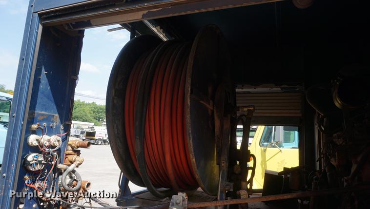 image for item DB8307 1991 Ford F700 sewer rodder truck