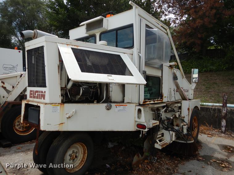 image for item DB8311 Elgin Pelican P series street sweeper
