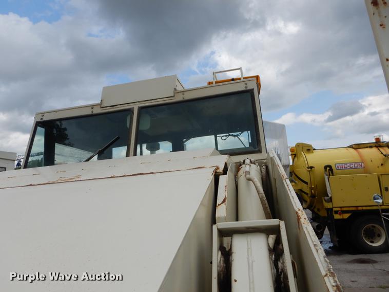 image for item DB8313 1990 Elgin Pelican P series street sweeper