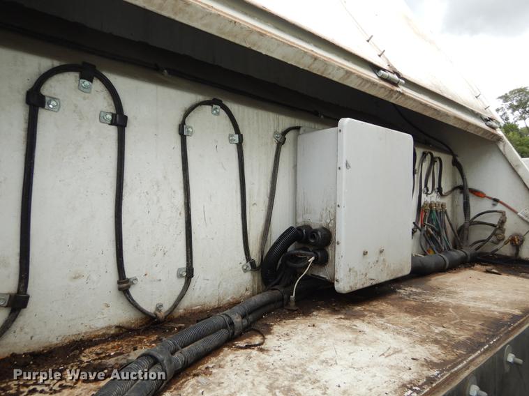 image for item DB8315 2009 International 7400 refuse truck