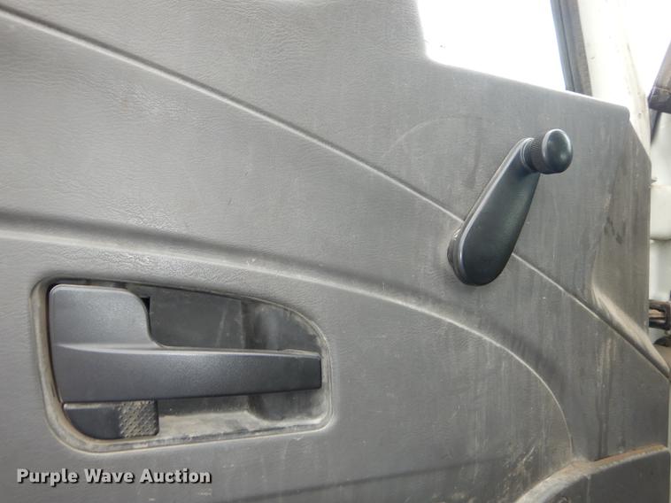 image for item DB8315 2009 International 7400 refuse truck