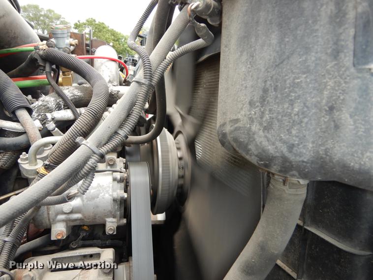 image for item DB8315 2009 International 7400 refuse truck