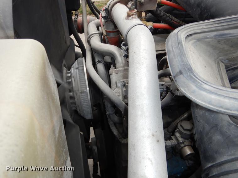 image for item DB8315 2009 International 7400 refuse truck