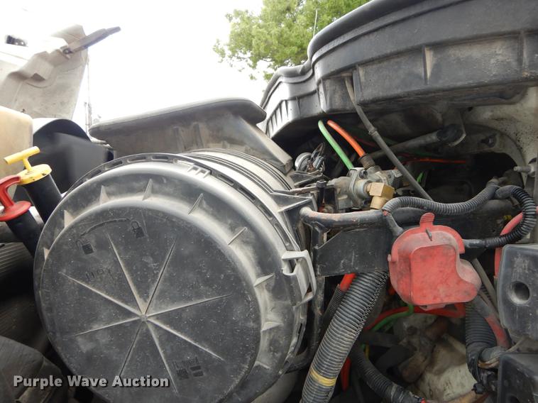 image for item DB8315 2009 International 7400 refuse truck