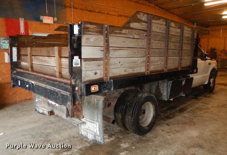 image for item DB8316 2003 Ford F350 Super Duty XL flat dump bed pickup truck