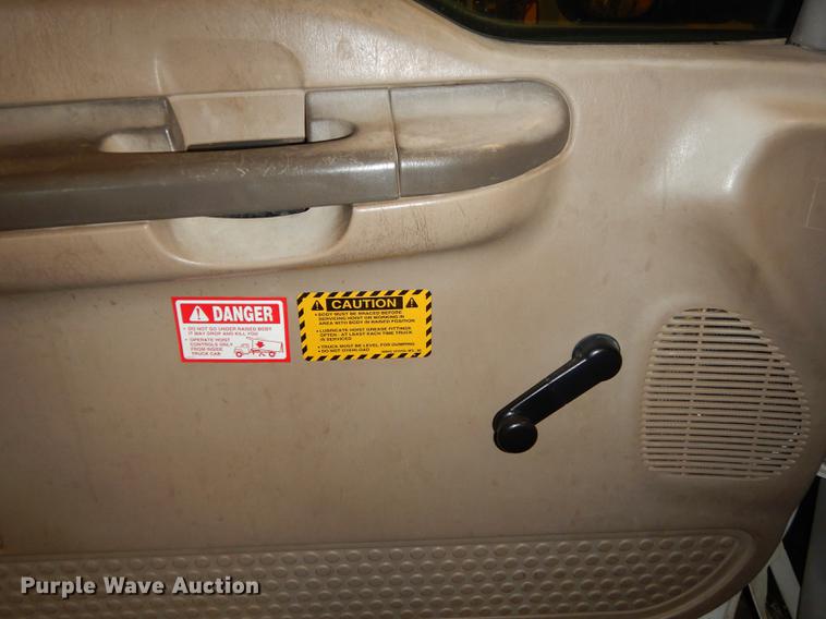 image for item DB8316 2003 Ford F350 Super Duty XL flat dump bed pickup truck