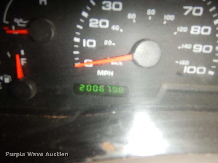 image for item DB8316 2003 Ford F350 Super Duty XL flat dump bed pickup truck