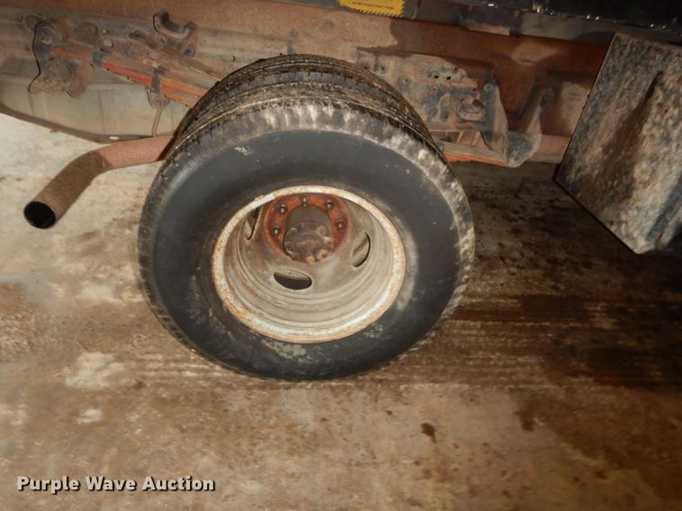 image for item DB8316 2003 Ford F350 Super Duty XL flat dump bed pickup truck