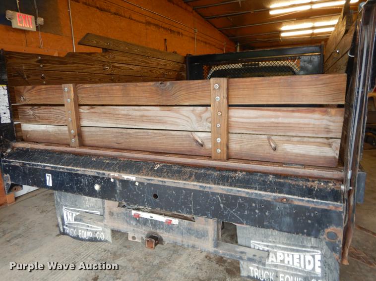 image for item DB8316 2003 Ford F350 Super Duty XL flat dump bed pickup truck