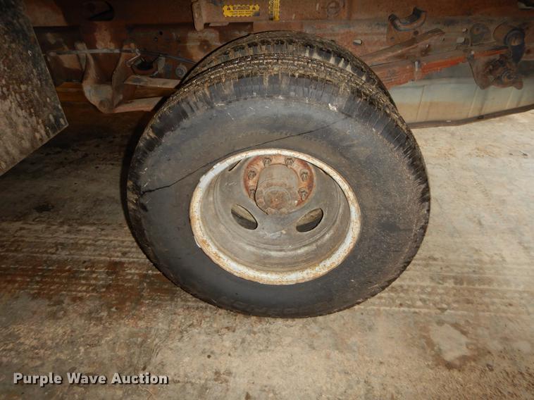 image for item DB8316 2003 Ford F350 Super Duty XL flat dump bed pickup truck