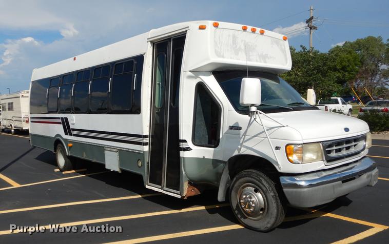 image for item DB8324 1998 Ford Econoline E450 Super Duty limousine bus