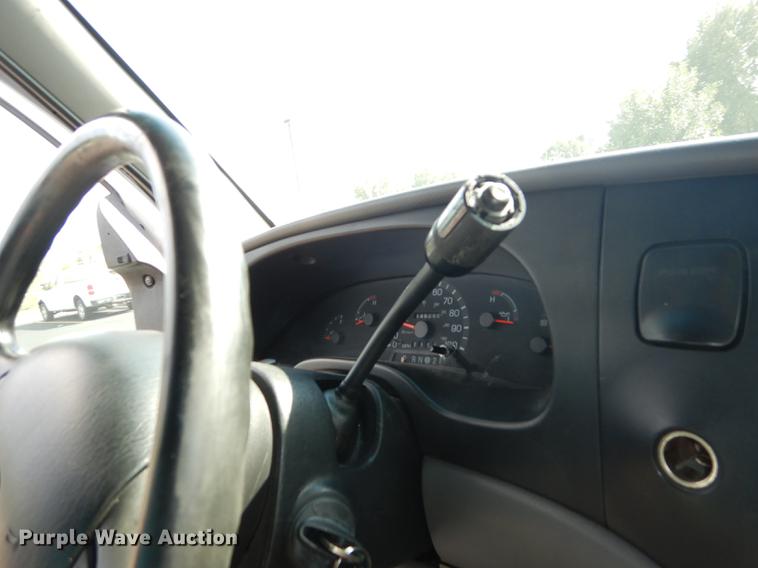 image for item DB8324 1998 Ford Econoline E450 Super Duty limousine bus