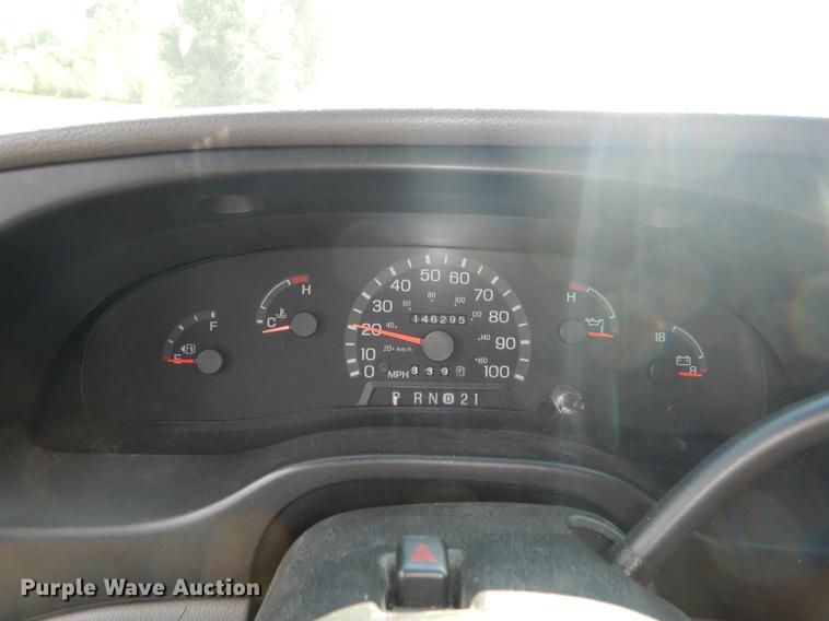 image for item DB8324 1998 Ford Econoline E450 Super Duty limousine bus