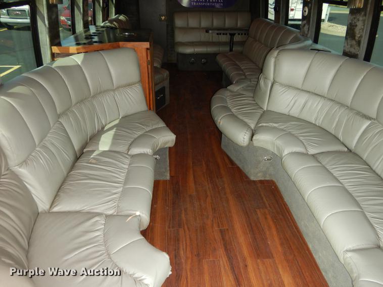 image for item DB8324 1998 Ford Econoline E450 Super Duty limousine bus