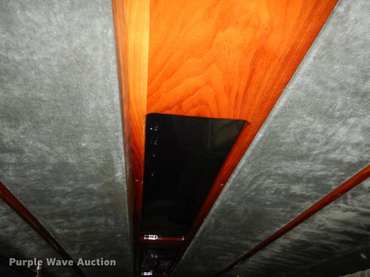 image for item DB8324 1998 Ford Econoline E450 Super Duty limousine bus